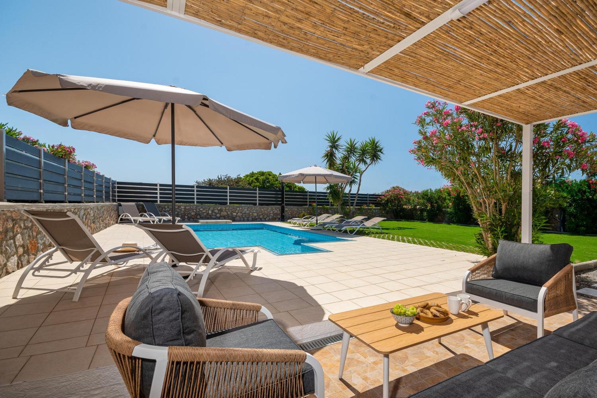 Villa Mariani II - In Lothiarika, Newly Renovated June 2024, Private Pool, Lindos 10 Min, Beach 120M Lardos Esterno foto