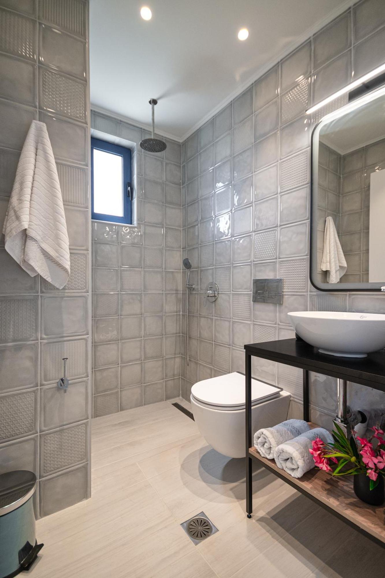 Villa Mariani II - In Lothiarika, Newly Renovated June 2024, Private Pool, Lindos 10 Min, Beach 120M Lardos Esterno foto